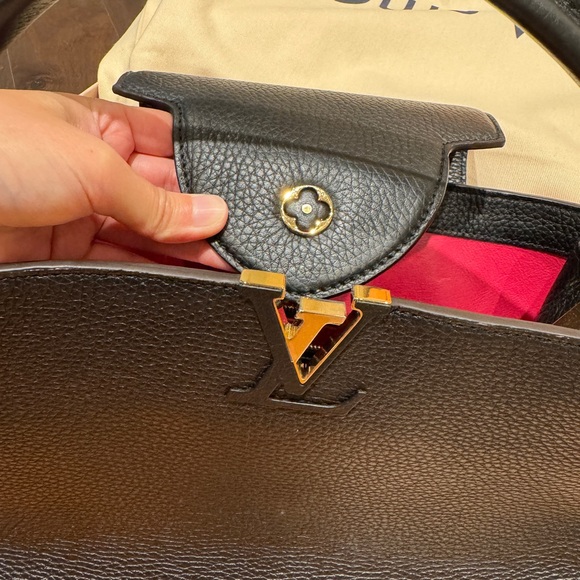 New Authentic Louis Vuitton Capucines GM Leather Black+Pink Handbag - Picture 7 of 17